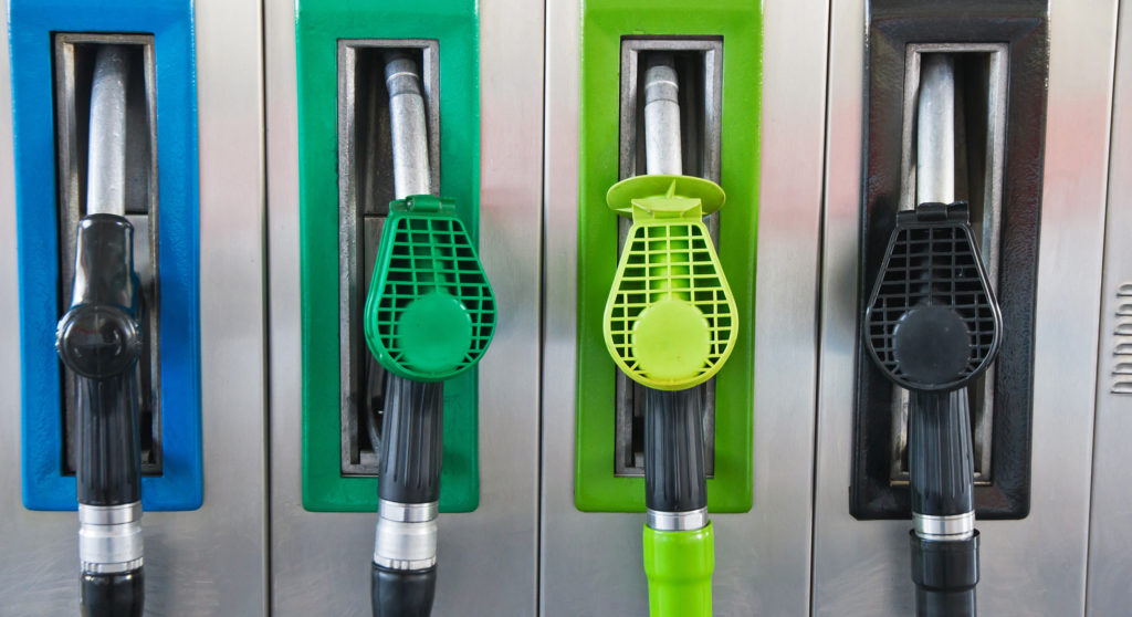 Consulta el listado de gasolineras Alcampo y encuentra la más cercana. El mejor combustible a precios low cost.